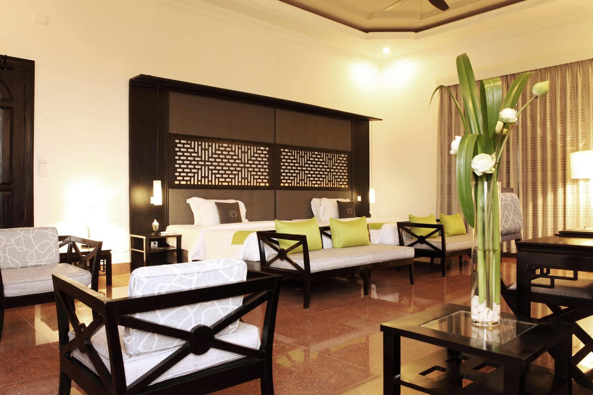 Hotel White Mansion 白色公馆 Phnom Penh Exterior foto